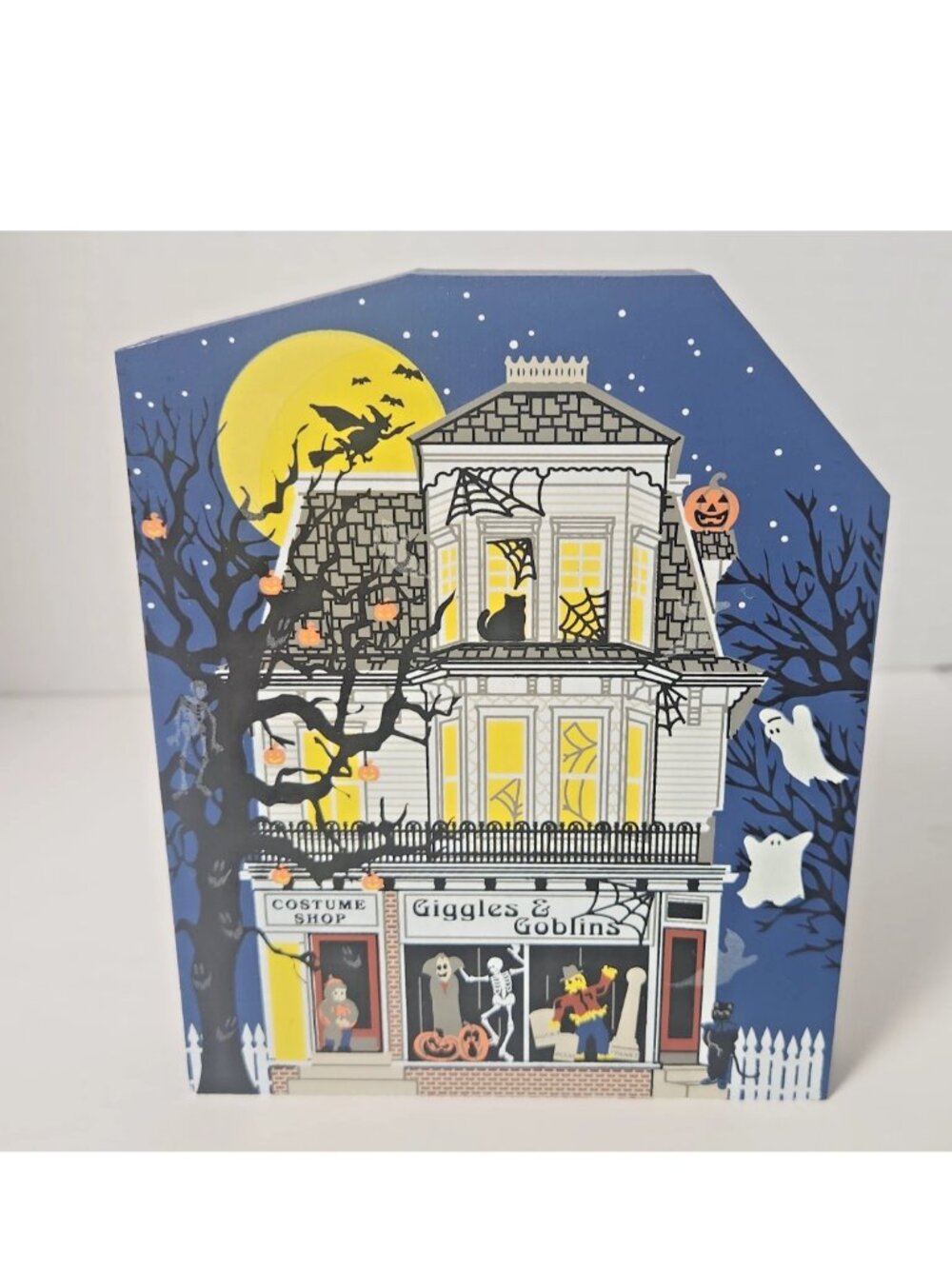 Cat’s Meow Giggles & Goblins Halloween Haunted Village Shelf Sitter